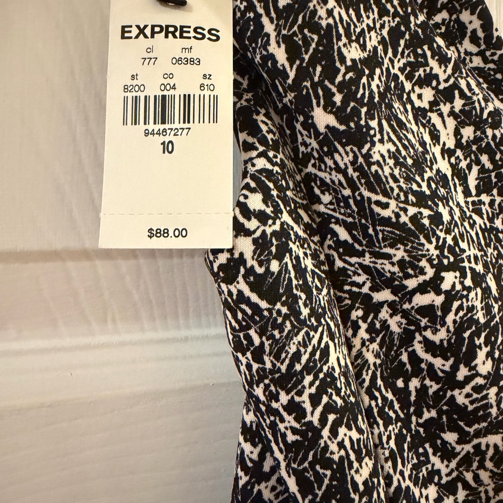 Express Patterned Mini Dress NWT - image 3